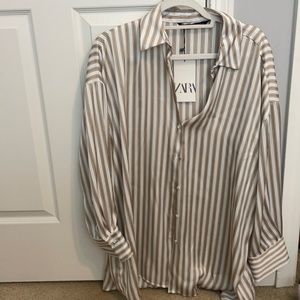 NWT Zara Silk Top